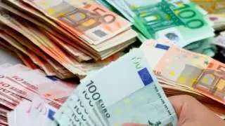 Итальянский референдум обрушил евро 3