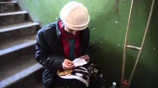 женщина бомж