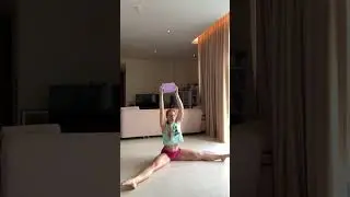Pike to straddle drill for glute activity in splits