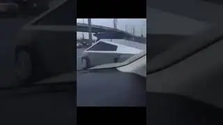 #Cybertruck de #Tesla. 🤪