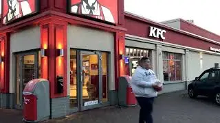 Don't touch my Chicken - FAT COMEDY