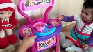 Prenses Ada ile makarna saati