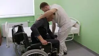 Transferring a patient with limited mobility to a chair. Lesson 7.