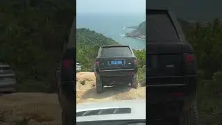 Range Rover off road
