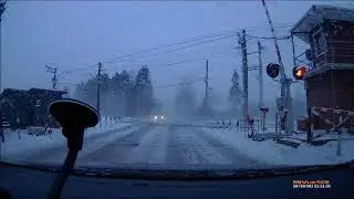 ЖЕСТЬ НА Ж/Д ПЕРЕЕЗДЕ! 18.01.18