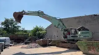 Used Liebherr R944V Litronic 2000 Crawler excavator | equippo.com