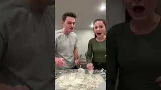 Sam and Jess flour cutting challenge