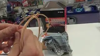 Распаковка и демонстрация звучания струн D'Addario EJ15