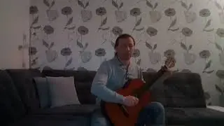 игра на гитаре. 