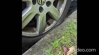 Photos Tyres rubbing the kerb 55 56 2025 09 13