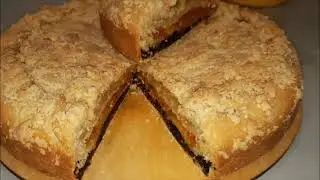 Трехслойный пирог.Пирог из песочного теста с курагой,лимоном и черносливом.