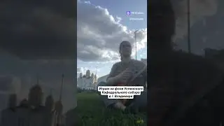 Так вот как раньше играли на балалайке!!