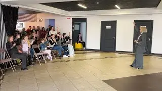 Ритмічні вправи з глядачами.
