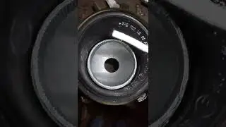 результат покрытия лаком стекла фары, противотуманки и отражатель.