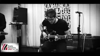 Gnarls Barkley - Crazy Funk Version (Bazzar Live la Radio 3 Net)