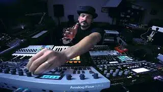 Gustavo Bravetti - Who (live-studio extended mix)