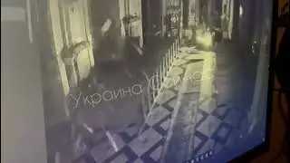 У Тернополі жінка врізалась у Кафедральний собор