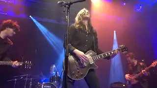 The Laura Cox Band - Jumpin' Jack Flash / Live