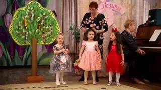 Утренник к 8 марта. Группа Ежики. 2019г.