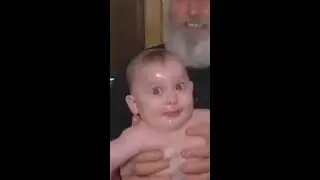 BABY LEERT DUIKEN!