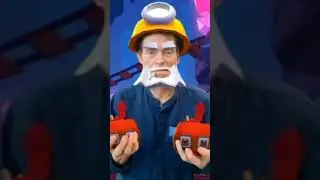 Уильям Дефо что-то держит 
