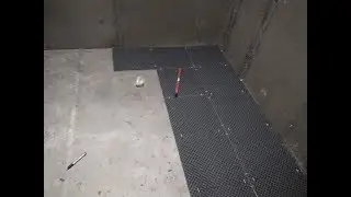 Укладка напольной плитки .