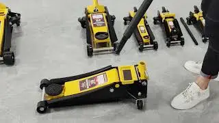 Hydraulic floor jack
