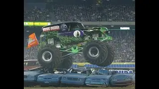 top 10 monster truck stunts