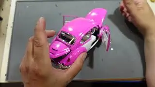 1967 VW Käfer "Pink" 1:18 Greenlight