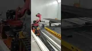 Industrial Machinery, Technology and Solutions. Lasers, Robots, CNC, IoT. Manufacturing on demand.