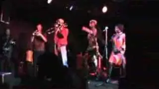 Afrostralian Dancer w/Miskiri Manjaro