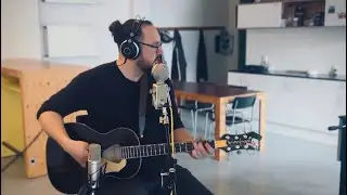 Lukas Meister - live in der Raumstation: Mi fido di te (Jovanotti Cover)