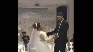 عاجل اسم الساحر قيد البحث Urgent le nom du sorcier est en recherche