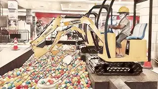 Mindahin Bola Pake Eskavator