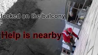 Rescue of an elderly person, the balcony is closed - the Red Cross squad promptly rescues
