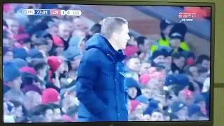 Rogério Vaughan da ESPN não narra gol do Liverpool no dia da tragédia com a Chapecoense