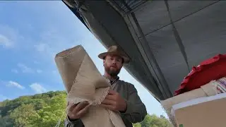 In Târgul de la Negreni mi-a Cântat domnul Rudy si am cumparat Cânepă