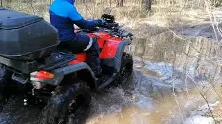 ЧУТЬ НЕ УТОПИЛИ STELS ATV 300B В ЛЕСУ! Много воды в лесу.