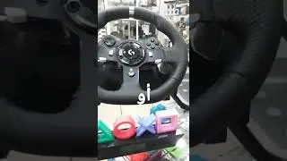 Logitech g920    VS   thrustmaster TMX pro short