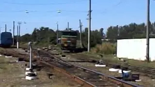 2ТЕ10Ут 0032 їде в депо