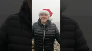 С наступающим!