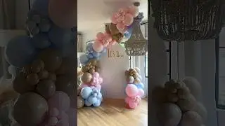 Gender Reveal 💕💙#balloons #balloongarland #balloondecor #balloonarch #balloonbackdrops #atlanta