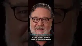Russell Crowe as Maximus in the Sistine Chapel