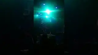 MEUK | 'Rundje' (live)