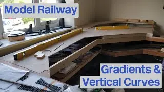 Model Railway Construction: More baseboard. Gradients and vertical curves.