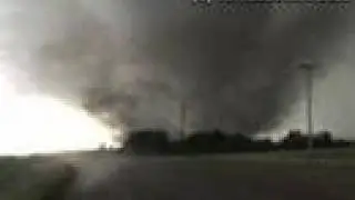 HUGE MANITOBA TORNADO! June 23, 2007 -