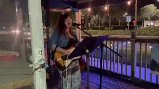 What (the f***) is Up ,  4 Non Blondes : Jenesee Borges Cover (Live)