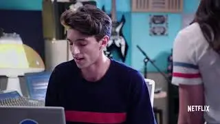 Leo and Aspen singing together