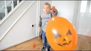 Giant Halloween Inflatable balloons BLOWING UP Kids Indoor fun Ballon|| Best Kid Game