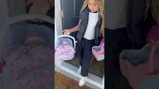 Babydoll Mia goes to SCHOOL with Scarlett 😍 